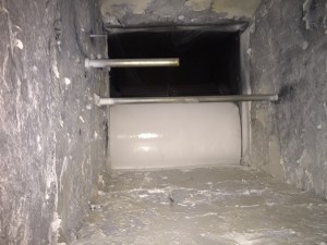 cleaning-fiberglass-lined-ductwork