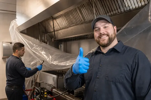 What Are the Signs Your Restaurant Hood Needs Cleaning?